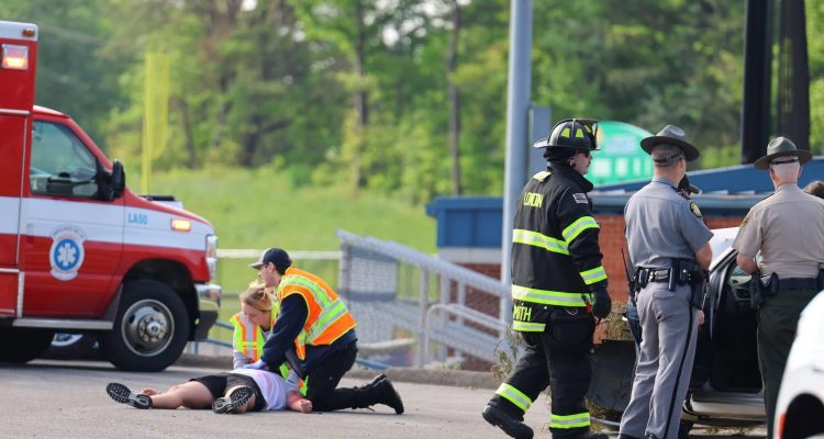 050526 Pre-prom mock DUI drills