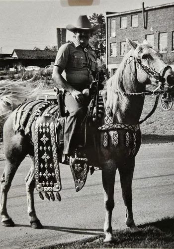 Billsmith-on-horse